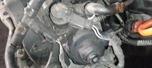 Volkswagen PASSAT B7 Fuel injection high pressure pump 0445010526 03L130755L