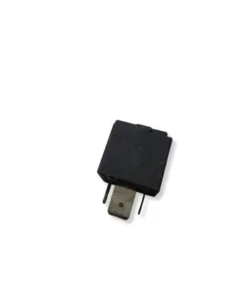 Volkswagen Transporter - Caravelle T5 Other relay 46520429