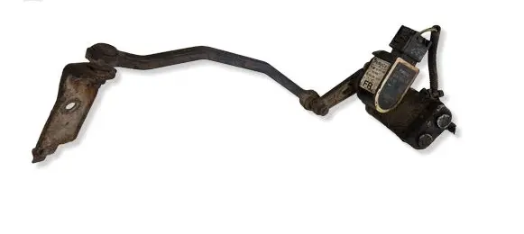 Volvo XC70 Headlight/headlamp level sensor 8G9N3C097AA 20100709 BL3KA