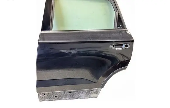 Seat Ateca Rear door