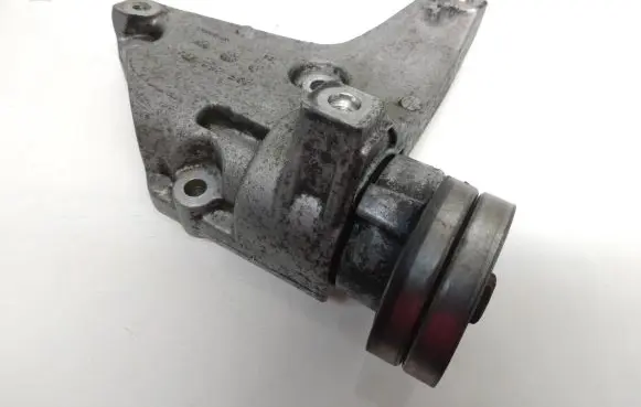Generator/alternator bracket