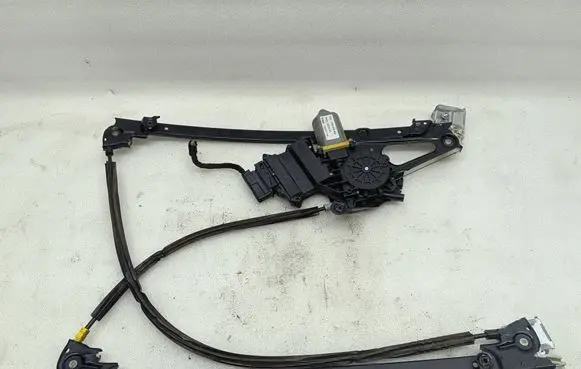 Volkswagen Touran I Front door window regulator with motor 7M3837402 YM21A23200AA
