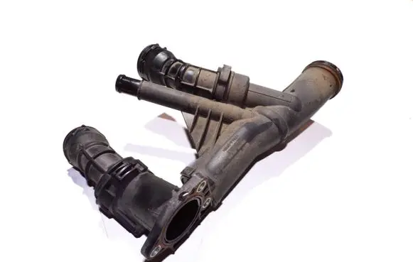 Thermostat/thermostat housing