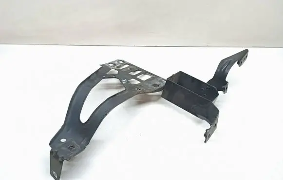 BMW 5 E60 E61 Headlight/headlamp mounting bracket 7163483 51647163483