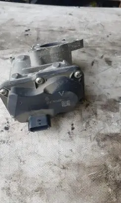 Renault Scenic III - Grand scenic III Throttle body valve H8201143495