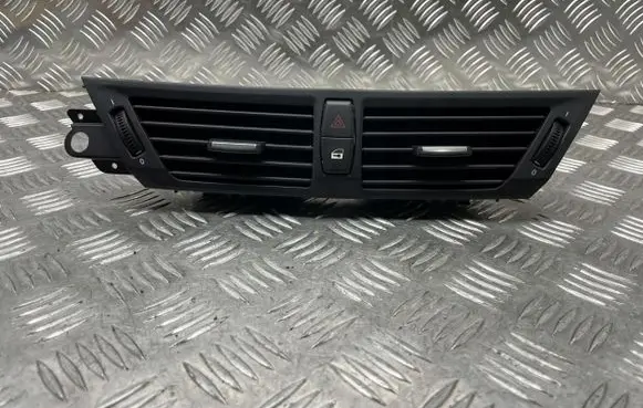 BMW X1 E84 Dash center air vent grill 2991681