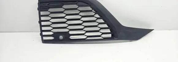 Audi Q7 4M Front bumper lower grill 4M0807682AM