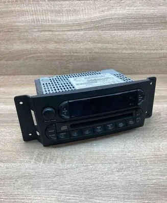 Chrysler Pacifica Radio/CD/DVD/GPS head unit P05082764AF
