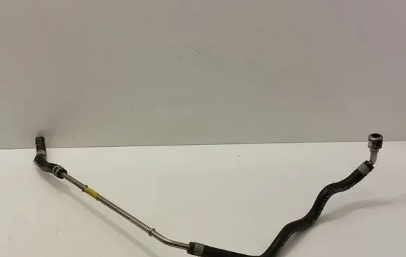 Volkswagen Jetta VI Fuel main line pipe 04E133723H