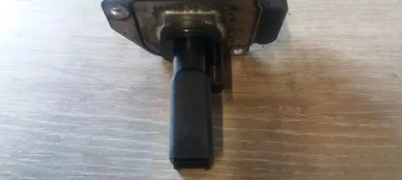 Audi A6 S6 C5 4B Mass air flow meter AFH7025C