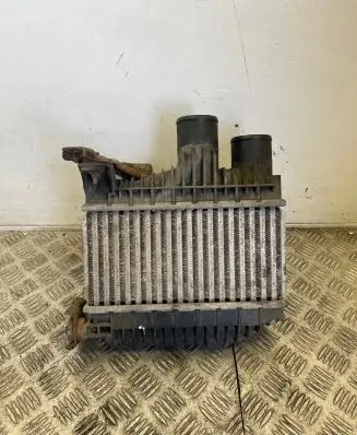 Toyota Avensis T250 Intercooler radiator