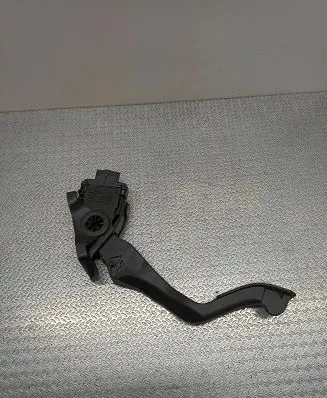 Peugeot 207 Accelerator throttle pedal 9681844080 23042009 6PV00994900