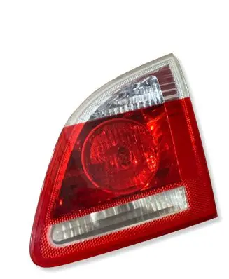 BMW 5 E60 E61 Tailgate rear/tail lights 7165830 6925894