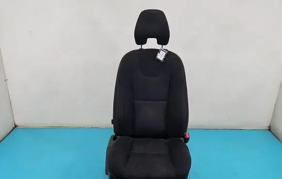 Volvo V40 Front passenger seat IMPRK1523317