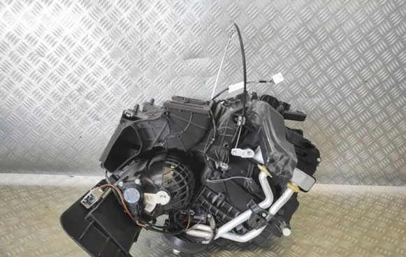 Interior heater climate box assembly