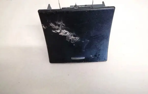 Mercedes-Benz E W212 Car ashtray