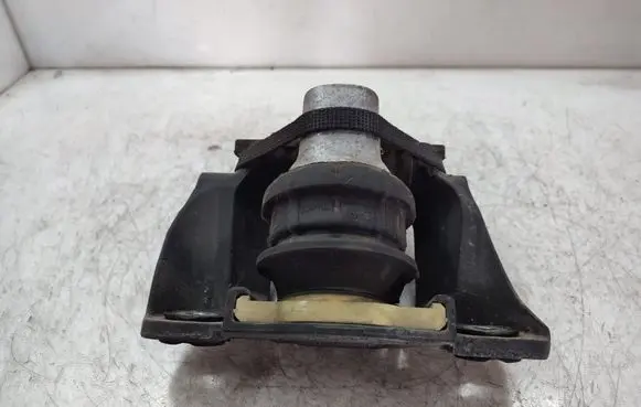 Volvo S90, V90 Engine mount bracket AC46000DF