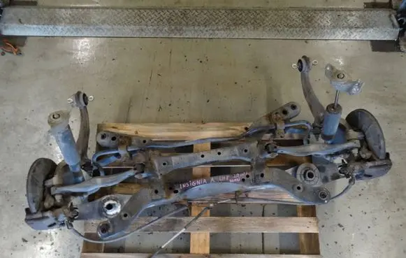 Opel Insignia A Rear axle beam 
