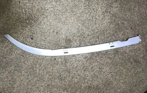 Under headlight/headlamp trim