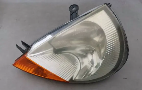 Ford Ka Headlight/headlamp 04H88PL02A01