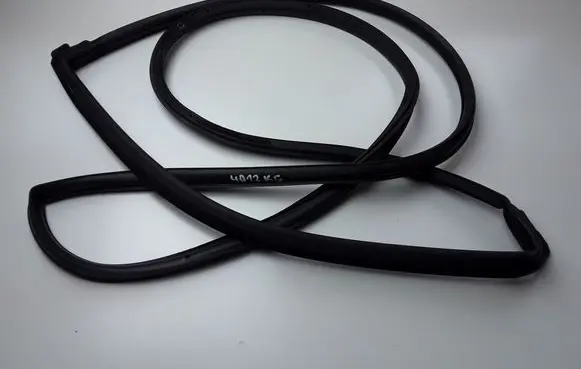 Subaru Forester SK Rubber seal rear door 63512SJ010