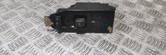 Volvo V70 Electric window control switch 30737519