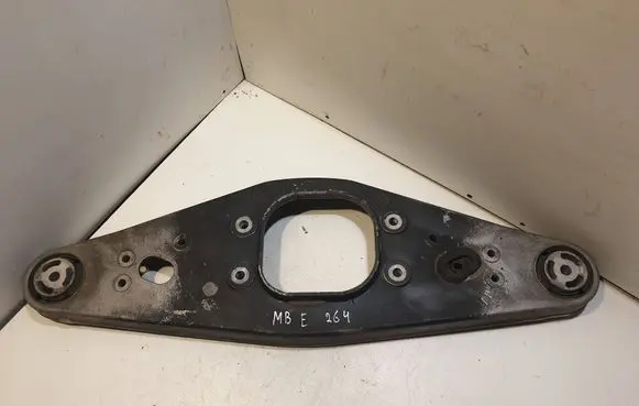 Mercedes-Benz E W211 Rear differential/diff mount bracket A2303521806