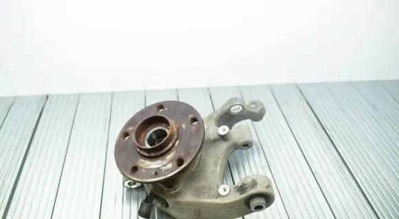 Audi A3 S3 8V Rear wheel hub 5Q0505436J