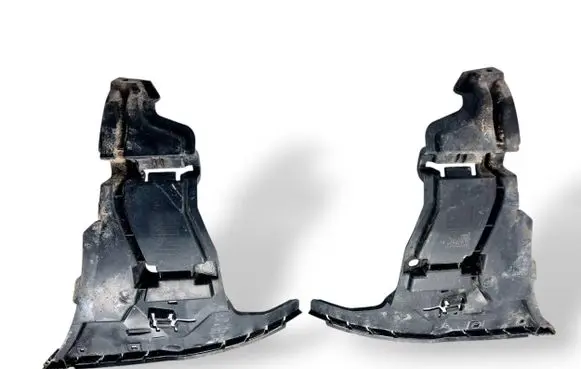 Front bumper mounting bracket