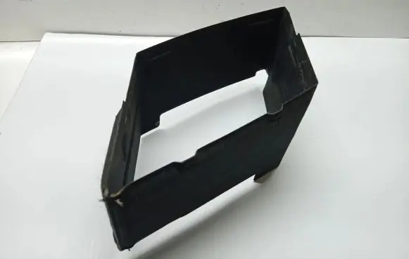 KIA Stonic Battery box tray 