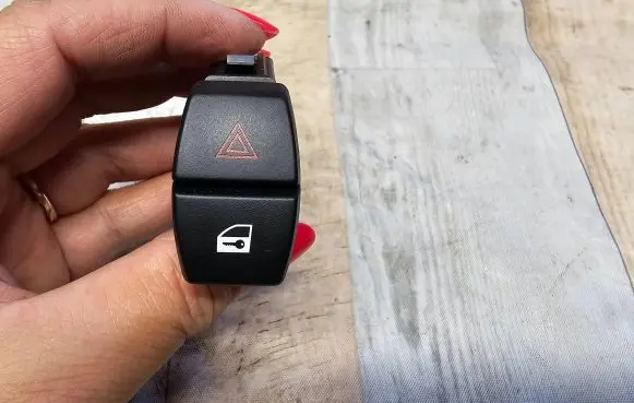 BMW 5 F10 F11 Hazard light switch 549576000 VMMERCA77