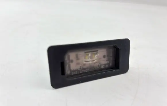 BMW 3 F30 F35 F31 Number plate light 7193293 65201 180532120