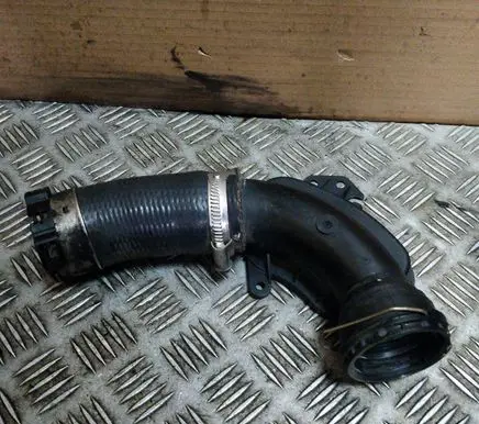 Land Rover Discovery Sport Intercooler hose/pipe GJ326C780