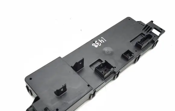 Ford Explorer Battery control module 071915184AE 0Z1915184D VW1915184AE