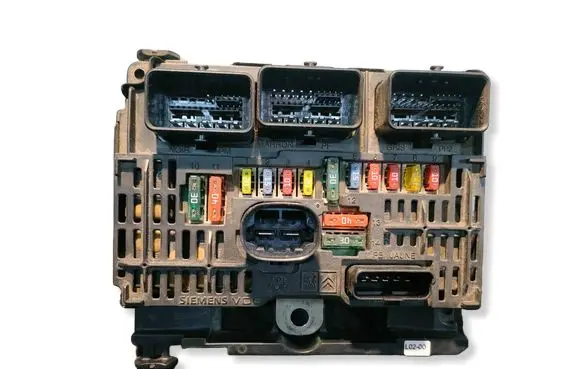 Peugeot 407 BSM Control unit BSML0200 S118983002 9661682680