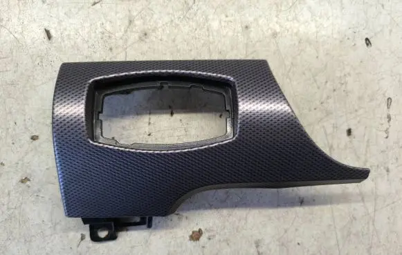 Ford Mustang VI Panel trim FR3B13D168