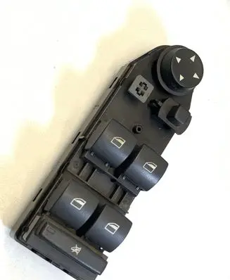 BMW 5 E60 E61 Electric window control switch 6951925