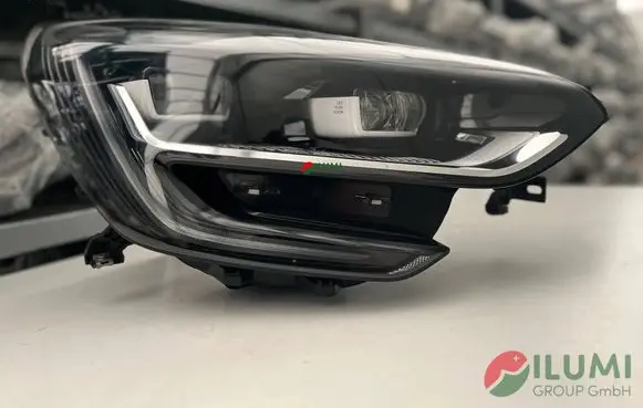 Renault Megane IV Headlight/headlamp 260106126R
