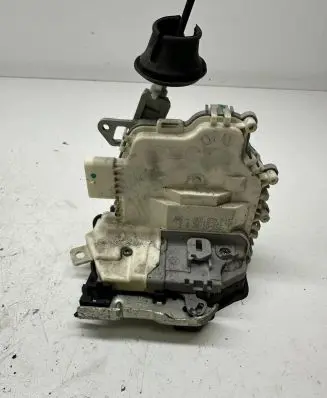 Audi A4 S4 B8 8K Rear door lock 8K0839015C