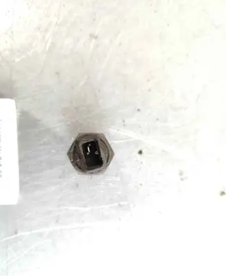 BMW 3 E90 E91 Oil pressure sensor 12617568480 12611710509 12617620512