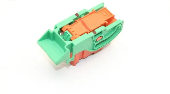 Mitsubishi Outlander Battery relay fuse 