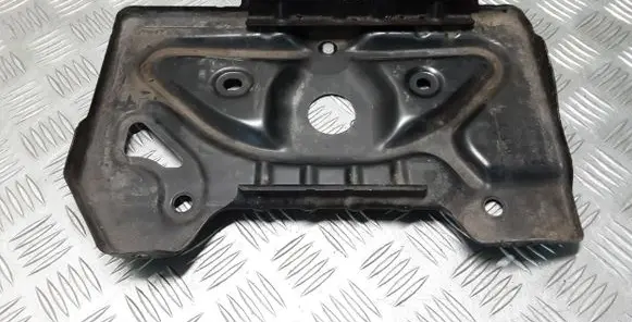 Battery tray
