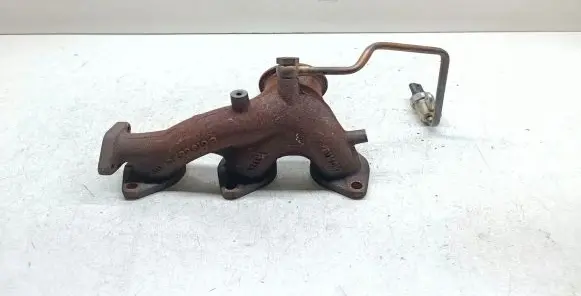 BMW 2 F46 Exhaust manifold 8319887
