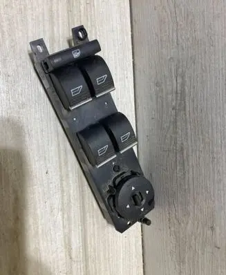 Ford Kuga II Electric window control switch F1ET14A132CC