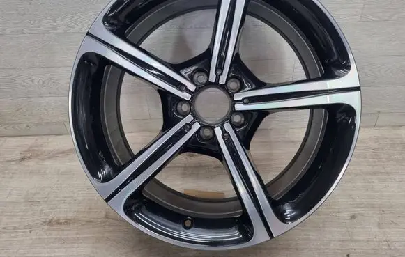 Mercedes-Benz CLS W257 R19 alloy rim A2574011000