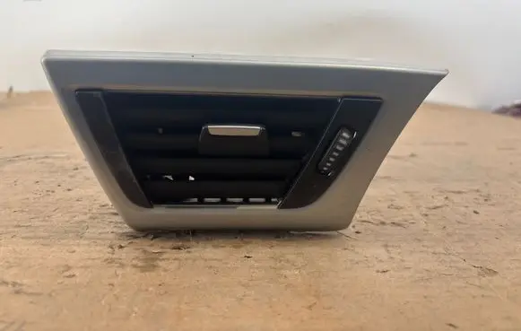 BMW 3 F30 F35 F31 Dashboard side air vent grill/cover trim 9231995 508838