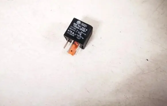 Skoda Octavia Mk2 (1Z) Other relay 3d0951253a
