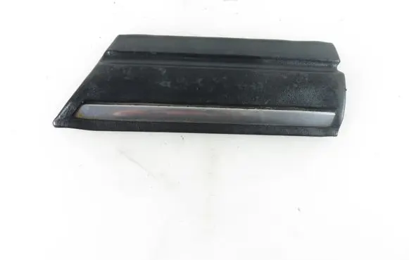 Opel Omega A Rear arch trim 90375168