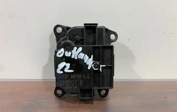 Mitsubishi Outlander IV Air flap motor/actuator 277316RF0AG 210207B