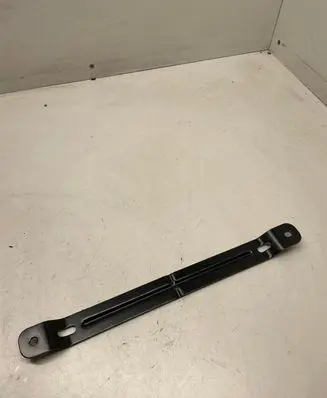 Battery bracket